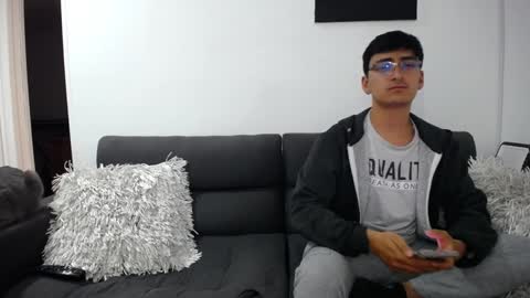 FallGays online show from January 4, 2025, 2:56 am