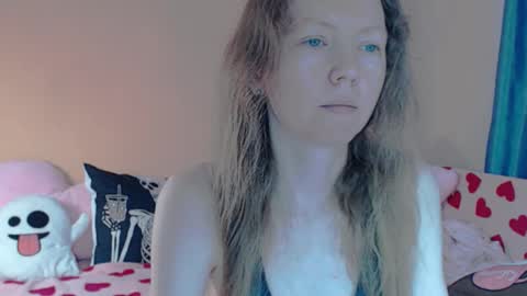Snapshot of fanatka chatting on March 24, 2026, 4:28 am BUNNYGal online show from March 24, 2026, 4:28 am