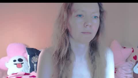 Snapshot of fanatka chatting on March 26, 2026, 5:02 am BUNNYGal online show from March 26, 2026, 5:02 am