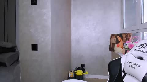 Snapshot of fancy_bunny chatting on December 18, 2025, 5:24 am fancy bunny online show from December 18, 2025, 5:24 am