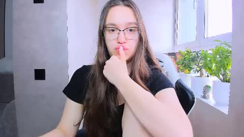 fancy bunny online show from April 23, 2026, 7:09 am