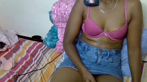 fancy_rine online show from July 27, 2026, 7:59 am