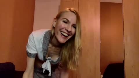 Fanny online show from December 29, 2024, 3:00 am