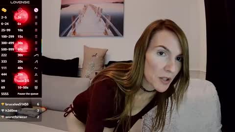 Fanny online show from November 16, 2025, 1:55 am