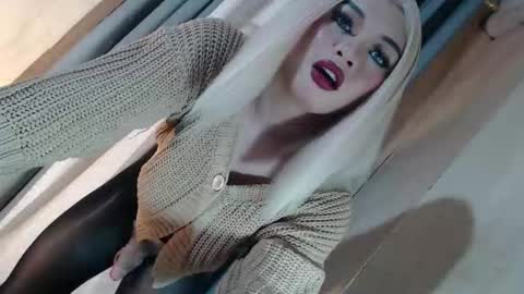 Snapshot of fantasticcock69_daniella chatting on May 20, 2026, 4:57 pm DANIELLA - DONT FORGET TO GIVE ME A THUMBSU UP online show from May 20, 2026, 4:57 pm