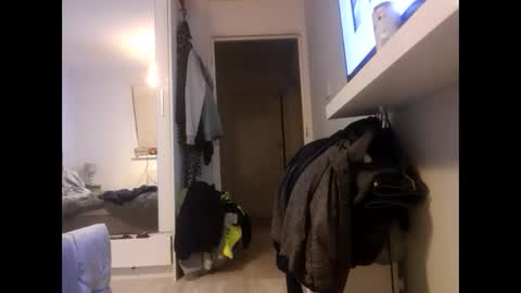 Snapshot of fantasticdeee chatting on February 2, 2026, 2:32 am fantasticdeee online show from February 2, 2026, 2:32 am