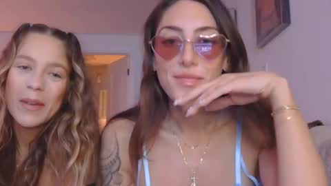 Snapshot of fantasy4uxxx chatting on October 13, 2025, 4:56 am fantasy4uxxx online show from October 13, 2025, 4:56 am