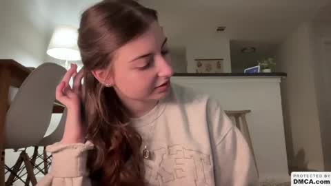 Snapshot of fantasyella chatting on January 5, 2025, 6:46 am Ella online show from January 5, 2025, 6:46 am