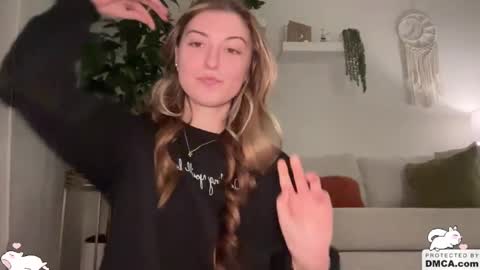 Snapshot of fantasyella chatting on March 1, 2025, 12:12 pm Ella online show from March 1, 2025, 12:12 pm