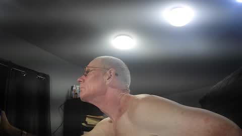 fantasyresort online show from March 14, 2026, 3:34 am