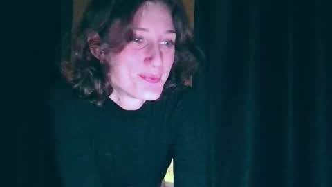 Snapshot of fapputa chatting on October 22, 2025, 10:53 pm Kira online show from October 22, 2025, 10:53 pm