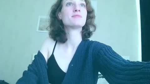 Snapshot of fapputa chatting on November 17, 2025, 11:27 am Kira online show from November 17, 2025, 11:27 am