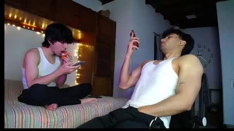 farid_24 online show from May 27, 2026, 4:20 am