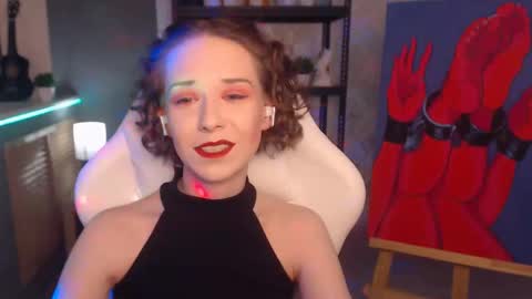 Fascinating   Eyes online show from March 12, 2025, 1:47 am