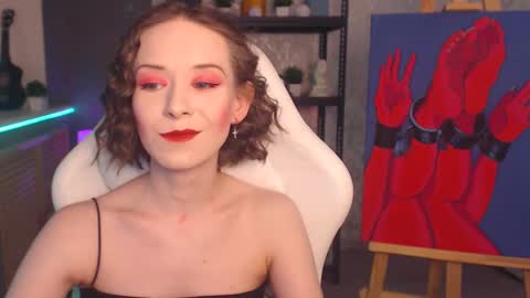 Fascinating   Eyes online show from October 26, 2025, 7:09 pm