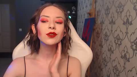 Snapshot of fascinating___eyes chatting on April 19, 2026, 8:22 pm Fascinating Eyes online show from April 19, 2026, 8:22 pm