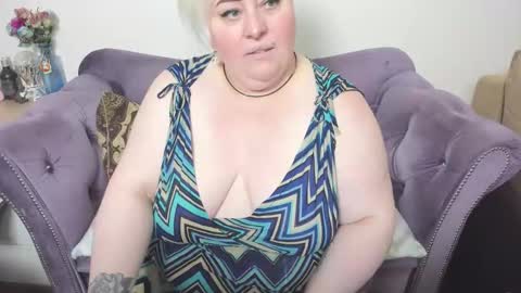 fashiona online show from March 9, 2026, 8:57 pm