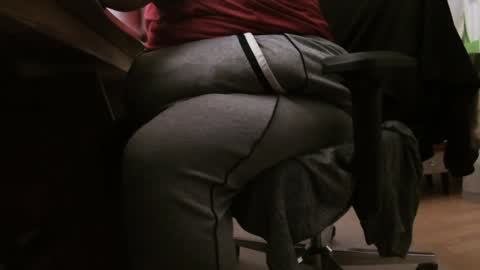 Fat Bernd online show from January 4, 2025, 4:43 pm