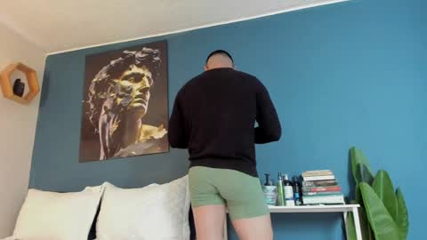 Snapshot of fatdick_1 chatting on December 14, 2024, 8:40 pm M A T T E O online show from December 14, 2024, 8:40 pm