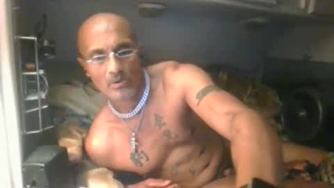 himthewholetime online show from December 19, 2025, 7:04 am