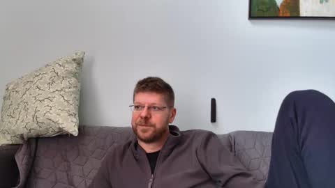 fattenmenow online show from December 8, 2024, 12:30 pm