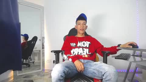 Snapshot of favel_gomez7 chatting on January 14, 2025, 2:19 am Favel Gomez online show from January 14, 2025, 2:19 am