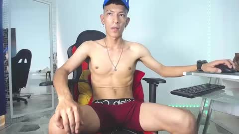 Snapshot of favel_gomez7 chatting on January 14, 2025, 11:31 am Favel Gomez online show from January 14, 2025, 11:31 am