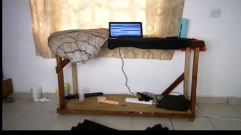 Snapshot of favgal chatting on March 27, 2026, 11:43 am favgal online show from March 27, 2026, 11:43 am