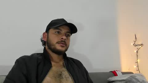 favid95 online show from January 11, 2025, 8:54 am