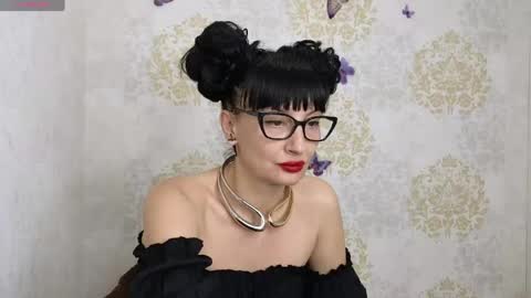 Snapshot of favorite_angel chatting on May 29, 2026, 7:56 pm favorite_angel online show from May 29, 2026, 7:56 pm