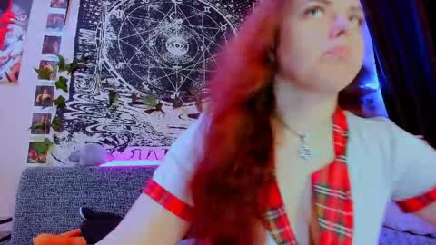 Snapshot of fearlessdiva_x chatting on June 5, 2026, 2:51 am Diva online show from June 5, 2026, 2:51 am