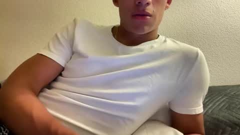 Snapshot of fedetwink chatting on May 24, 2026, 10:15 pm fedetwink online show from May 24, 2026, 10:15 pm