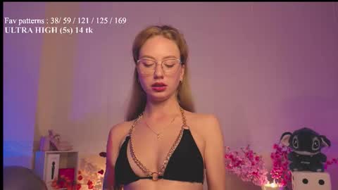 Snapshot of feelbetterwithme chatting on September 21, 2025, 3:52 am Princess Kate HOT ANAL VID ON FANSLY Help me reach 100 likes online show from September 21, 2025, 3:52 am