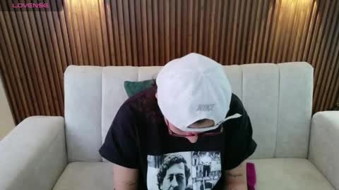 Snapshot of feelina_firesoul chatting on May 21, 2026, 2:57 pm Feelena online show from May 21, 2026, 2:57 pm