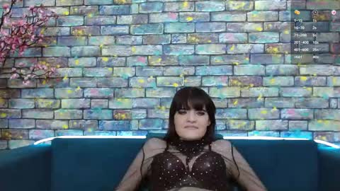 Laura online show from December 15, 2024, 1:13 am