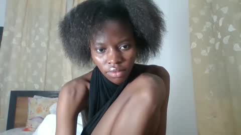 feetlovely507541 online show from May 16, 2026, 7:34 pm