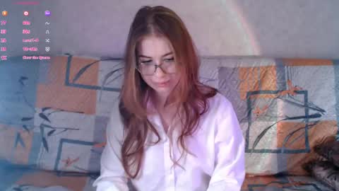 Hi Im Milly  nice 2 meet u 3 online show from May 15, 2026, 3:52 pm
