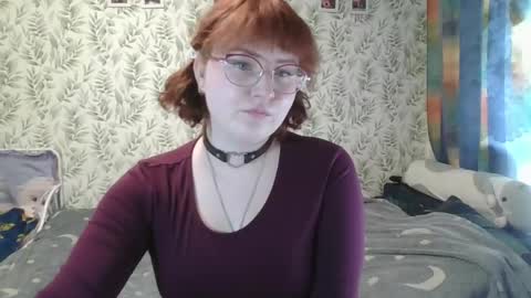 felicity_play online show from April 16, 2026, 6:14 am