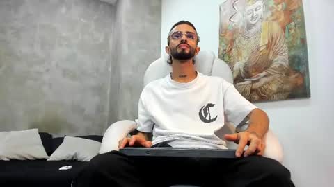Felipe online show from July 28, 2026, 3:13 am