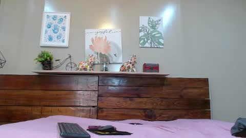 Snapshot of felipefriendly chatting on July 17, 2026, 12:12 pm FELIPE online show from July 17, 2026, 12:12 pm