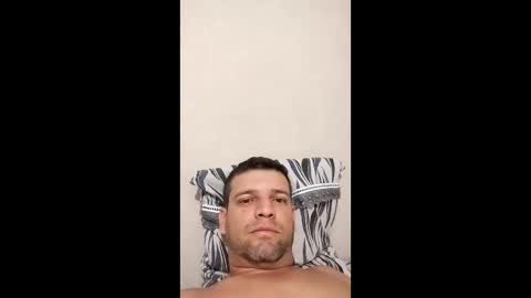 Snapshot of feliperax chatting on June 8, 2026, 2:12 am feliperax online show from June 8, 2026, 2:12 am