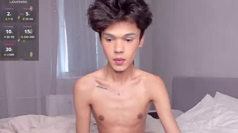 Snapshot of felix_rey chatting on July 6, 2026, 7:27 am Felix online show from July 6, 2026, 7:27 am