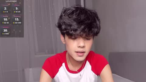 Snapshot of felix_rey chatting on August 6, 2026, 9:06 pm Felix online show from August 6, 2026, 9:06 pm