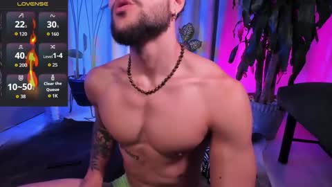 Snapshot of felixsantox chatting on October 20, 2025, 12:44 am FelixSantos online show from October 20, 2025, 12:44 am