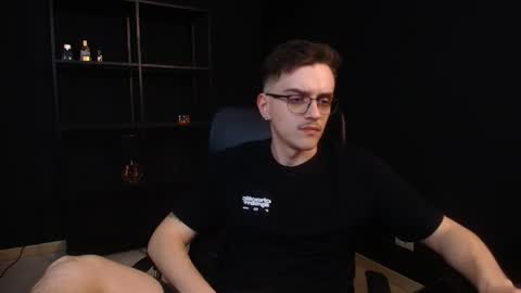 FelixStark online show from May 15, 2026, 6:04 pm
