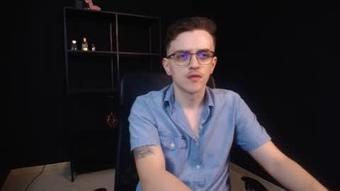 FelixStark online show from May 17, 2026, 5:49 am
