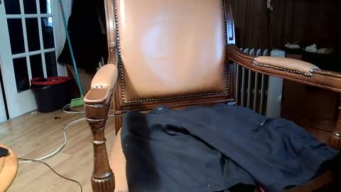 Snapshot of fellatioauto chatting on March 9, 2025, 10:19 pm hungnsexy online show from March 9, 2025, 10:19 pm
