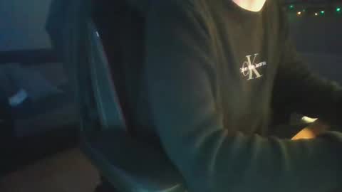 Snapshot of fem_alice_louis_dom chatting on December 8, 2024, 6:17 pm fem_alice_louis_dom online show from December 8, 2024, 6:17 pm