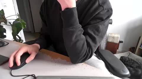 fem_alice_louis_dom online show from April 2, 2026, 6:55 am