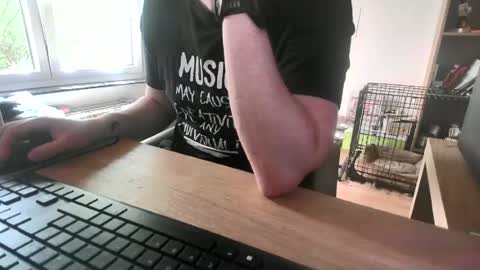 Snapshot of fem_alice_louis_dom chatting on June 18, 2026, 7:52 am fem_alice_louis_dom online show from June 18, 2026, 7:52 am